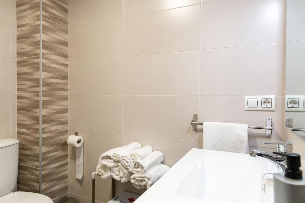 El Patio De La Vina By Gades Gestion Apartment Кадис Екстериор снимка